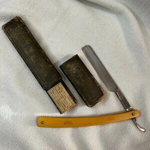 Our Hand Made Wedge Vintage Salamander Straight Razor. (1196)